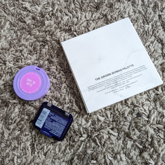 Beauty Makeup Bundle - Picture 6 of 9